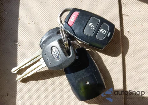 2006 Kia Sedona Ex/Lx из США, поврежденный, VIN KNDMB233766055824